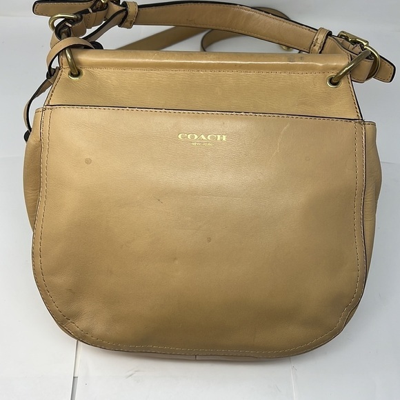 Coach Willis Tan Leather Cross Body Bag K1220-22382 - Picture 6 of 13